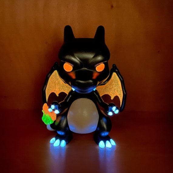 Version CHASE Dracaufeu brillant Pokémon Funko Pop personnalisé