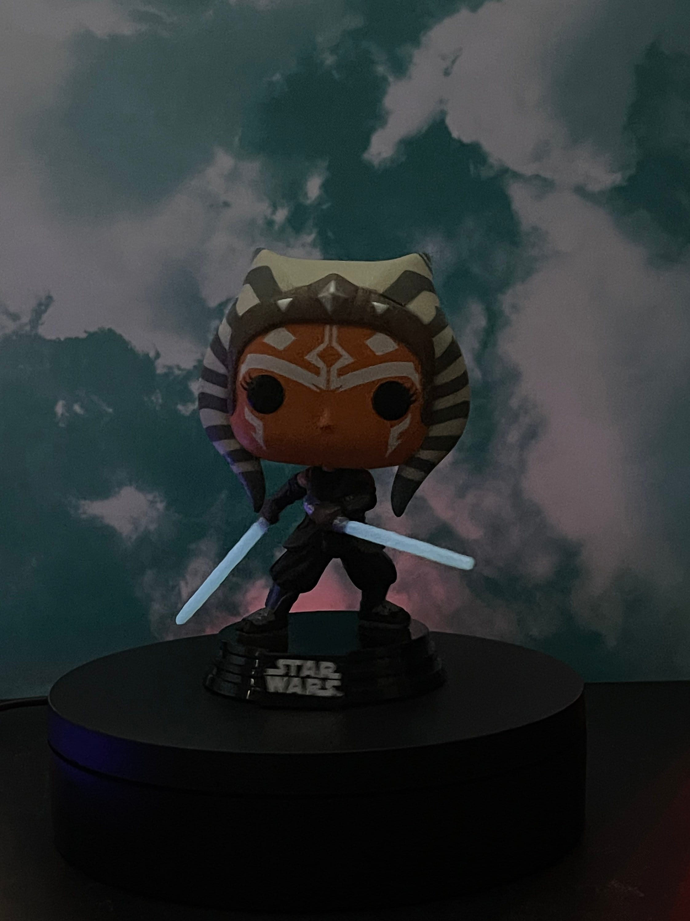Ahsoka tano hotsell pop vinyl