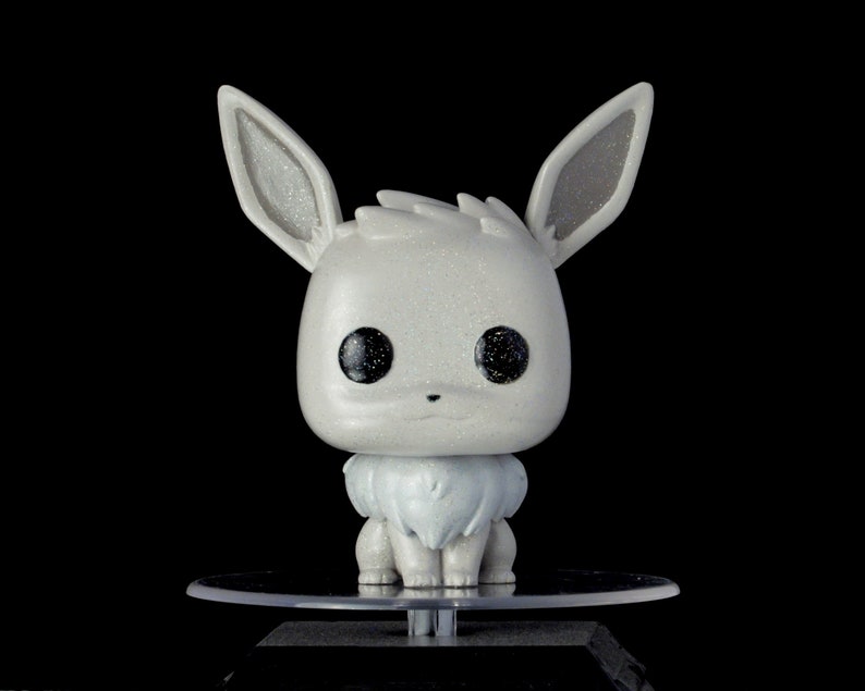 Shiny Eevee custom Funko Pokémon Pop Vinyl | Etsy