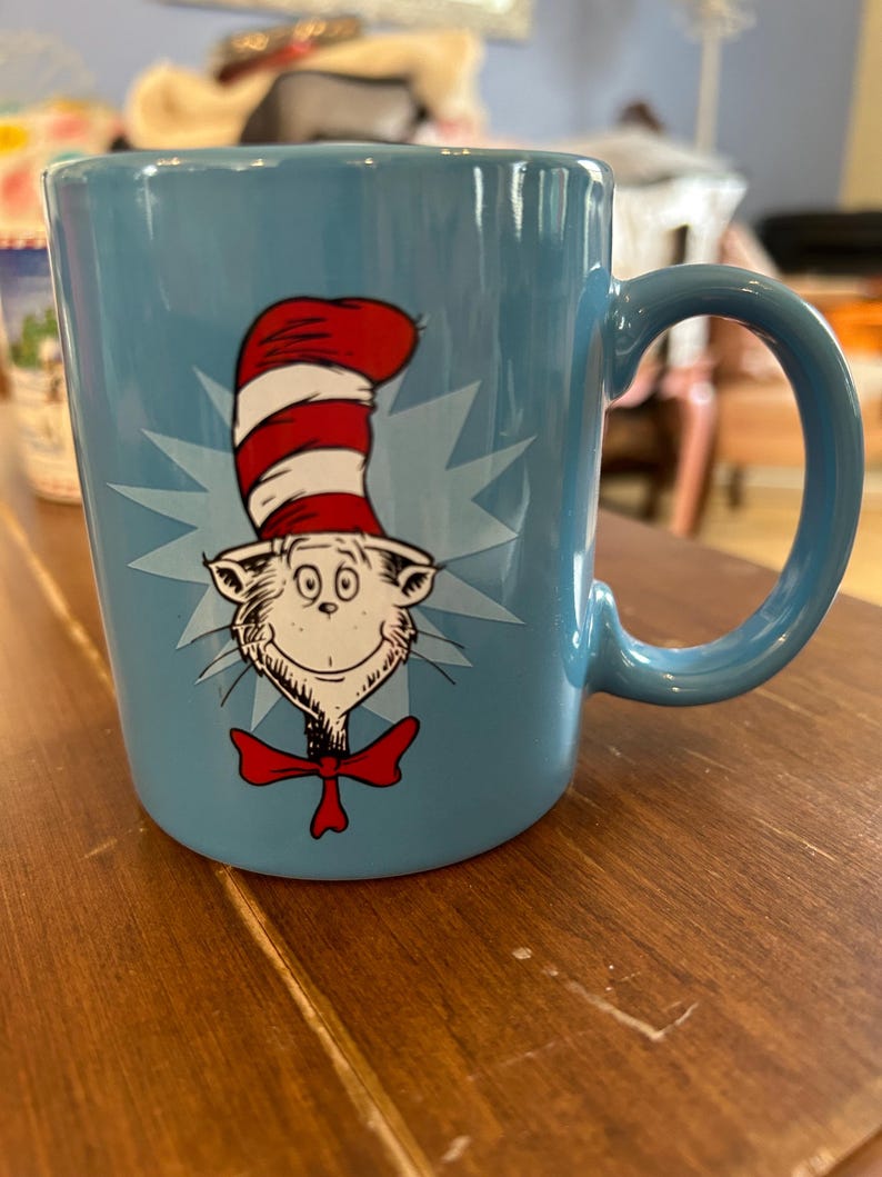 Dr. Seuss Cat in the Hat Mug - Thumbnail 2