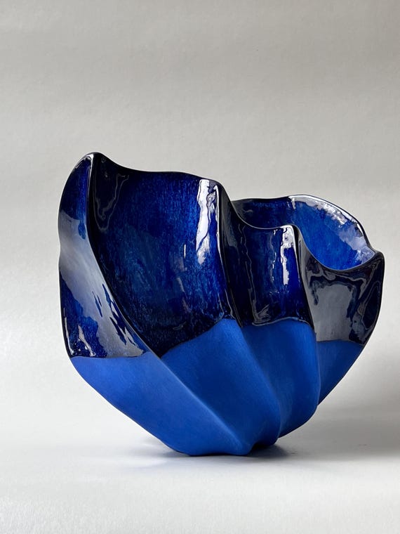 Ceramic bowl ‘Sapphire Wave’