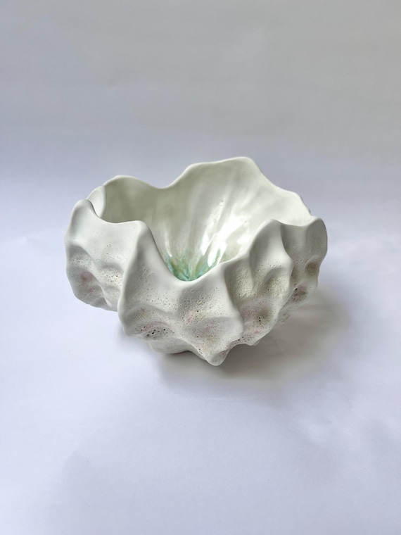 Ceramic Coral Bowl "Sea Shell No. 1"