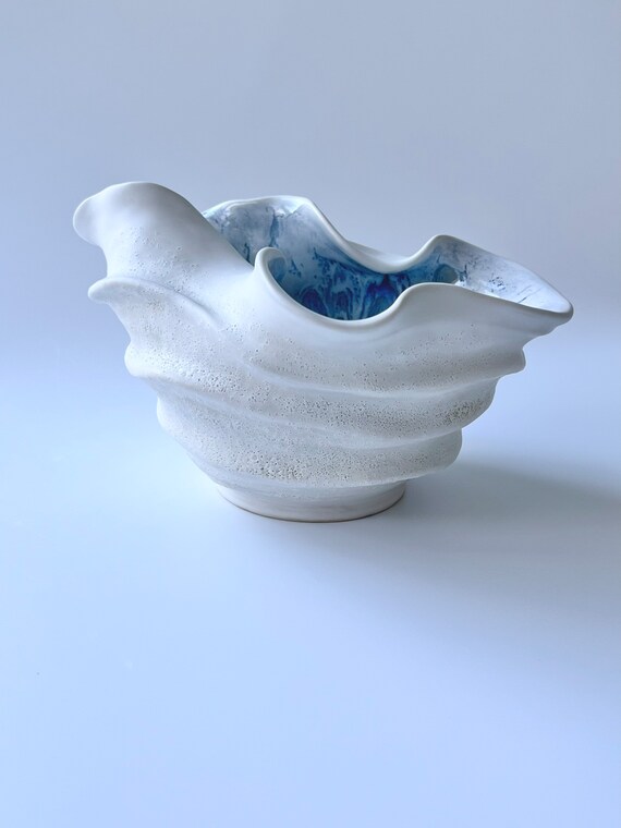Coral bowl ‘Rough Waters’