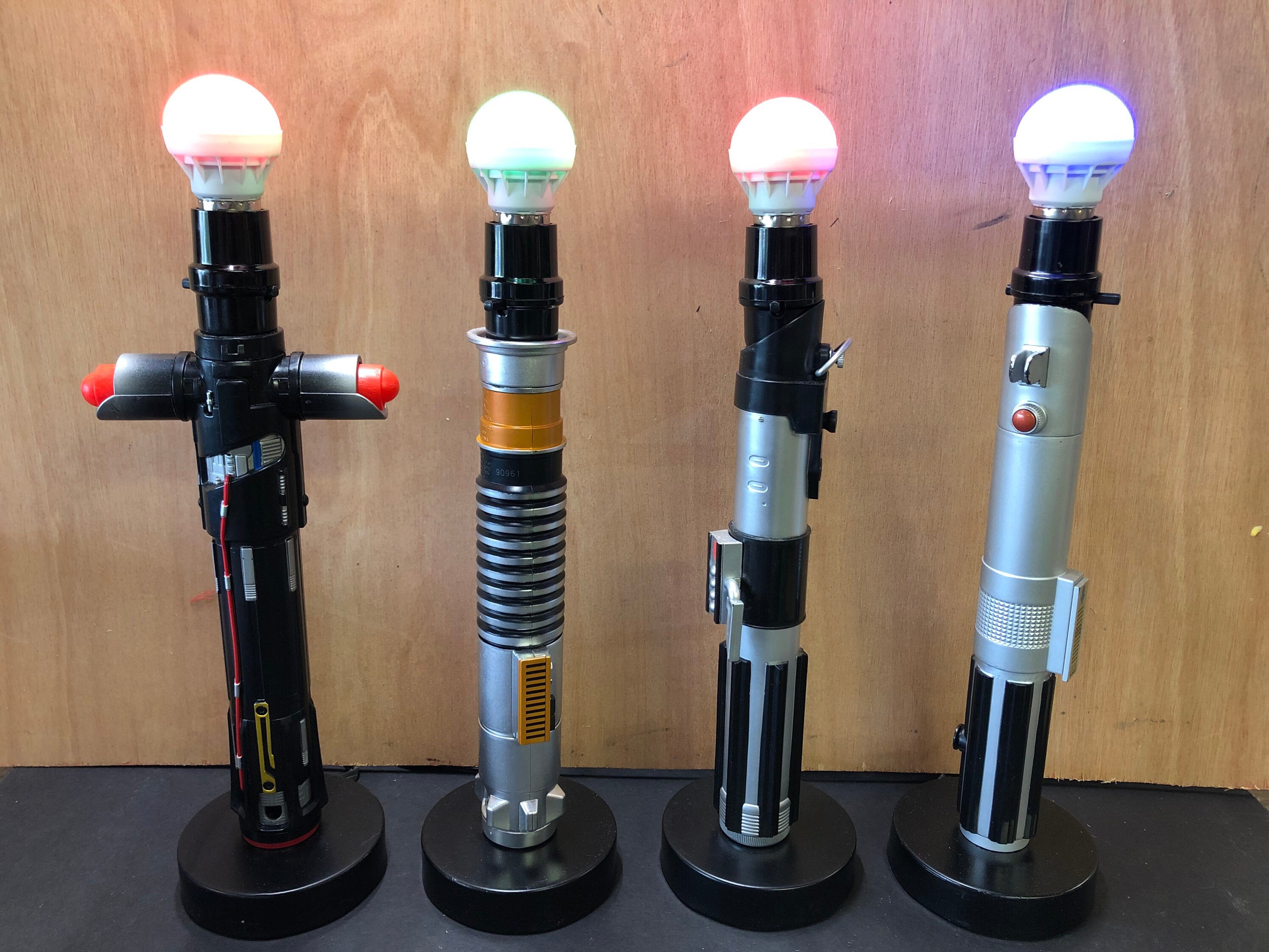 bradford exchange lightsaber lamp