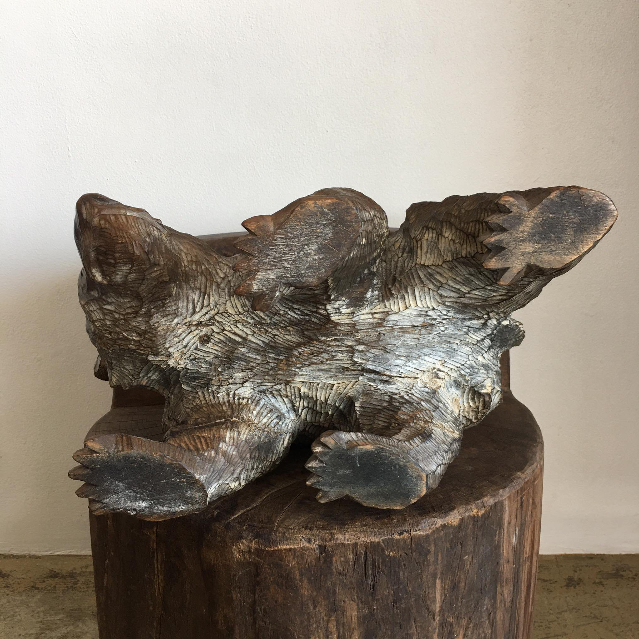 1940年代のヴィンテージアイヌの熊の木彫り - Etsy 日本