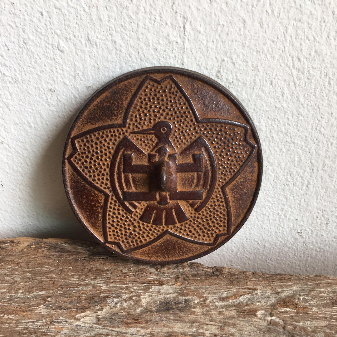 【セール 登場から人気沸騰】 Japanese 1962 Vintage Cast Etsy - Paperweight Iron 版画