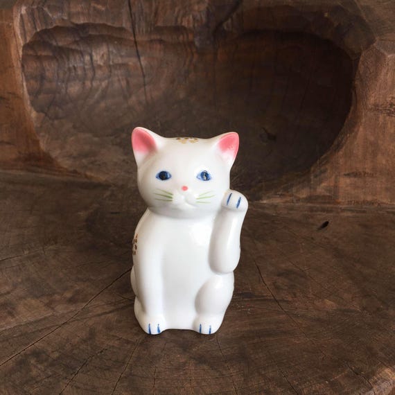 伝統的な招き猫 陶器製 特大 招き猫」の人気商品一覧 | 安い商品を通販