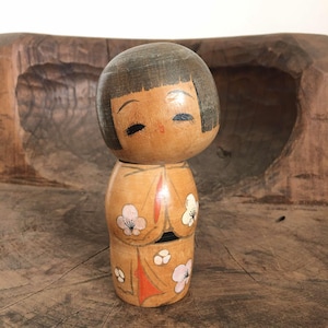 Kokeshi japanese doll vintage creative