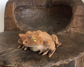 Japanese vintage wooden Kaeru frog hand carving ,wood animal doll 1960s