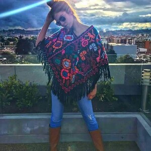 Mexican handmade poncho image 2