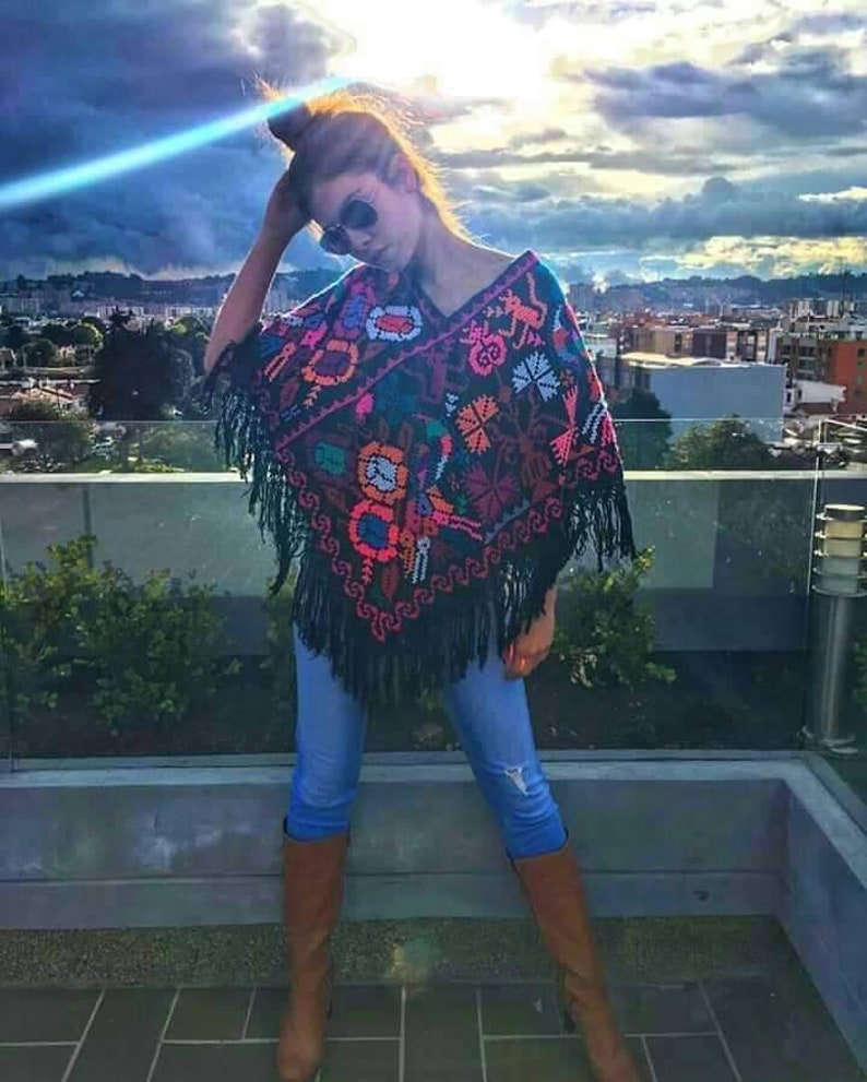 Mexican handmade poncho image 2