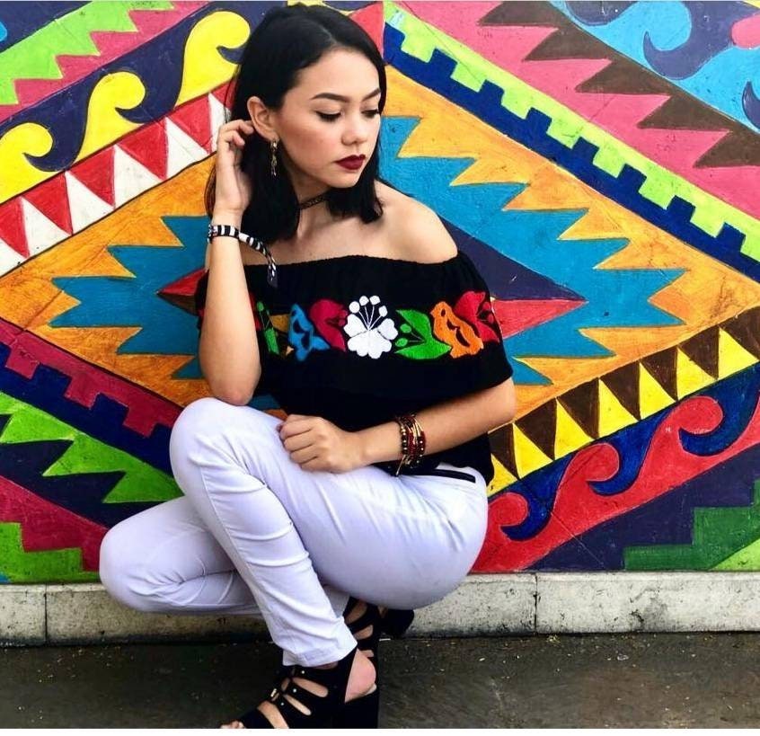 Blusas Rellenas Blusas TÃpicas De Jalapa De Diaz Jalapa De Diaz México - Main Image