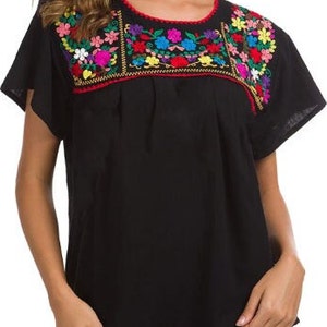 Blusa Mexicana Tradicional Bordada Hecha a Mano imagen 3