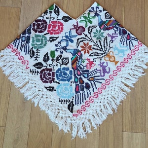 Mexican handmade poncho White&colorful