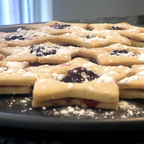 Homemade Linzer Tart Cookies