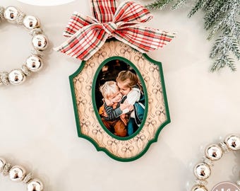 Vintage Bow Photo Frame Ornament SVG | Personalized|  Laser Cut | Glowforge SVG | Laser Christmas | Wallet Size Photo Frame svg | frame svg