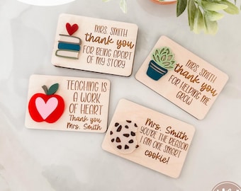 Set di carte regalo per insegnanti SVG / Regalo per insegnanti SVG / Regalo per lavoratori dell'asilo nido SVG / File di incisione laser / Glowforge SVG / Carta regalo per caffè / Download