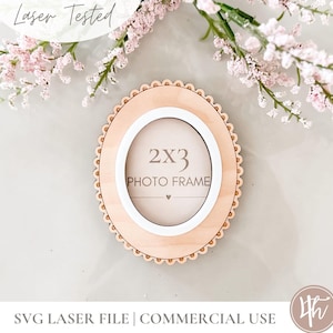 Cadre photo en dentelle SVG | Cadre photo SVG | Glowforge SVG | Limes laser | Idées cadeaux pour la fête des mères | Photo magnétique | Cadre photo portefeuille svg