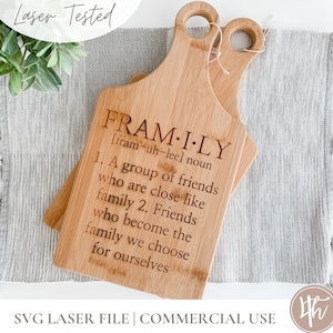 Fichier SVG de famille | Fichier SVG de planche à découper | Forgelumineuse | Couper des fichiers | Téléchargement numérique| Cadeaux pour amis| Pendaison de crémaillère | Planche de charcuterie