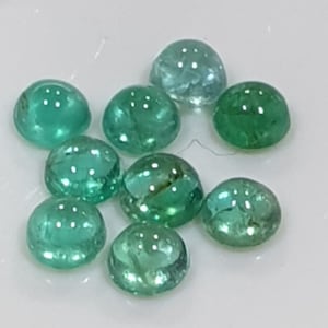 Lot de 9 cabochons ronds émeraude de Zambie naturelle 3-3,2 mm Pierres précieuses non traitées image 2