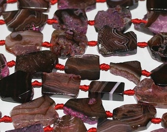 Cuentas lisas de ágata fucsia-marrón de 35,5 cm (14"), 24 x 20 mm (aprox. - Hilo de 40 cm)