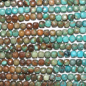 Contas de cubo facetadas St Turquesa de 15&quot; 4-5mm.-Fio 39cm.