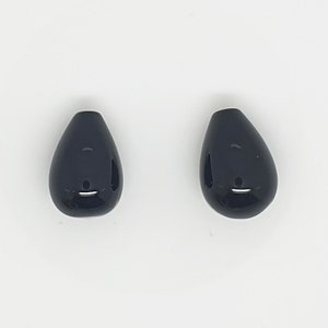 Onyx Half Drilled Smooth Drop 14x10mm.( 1 Pair )