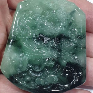 Geschnitzte Burma Jade geschnitzte Anhänger 51 x 45 mm.Unbehandelte Jade- Natürliche Jade