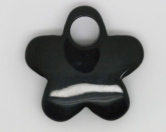 Onyx Flower Smooth Pendant 30mm.-