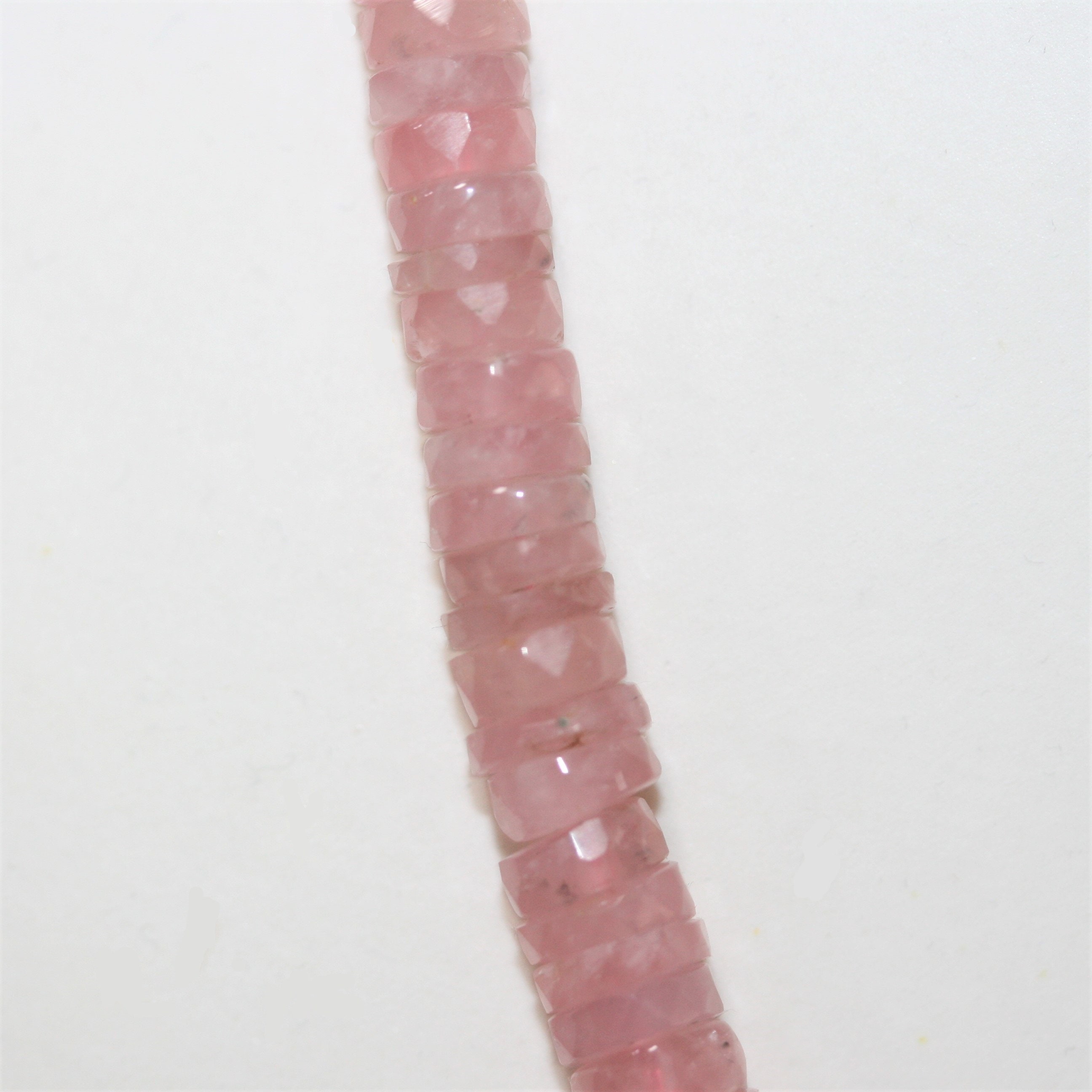 モルガナイトのファセットロンデルネックレス 7 x 2 mm。 - Etsy 日本