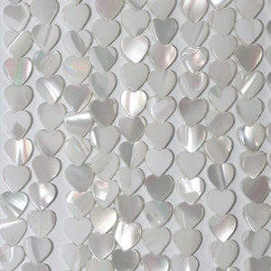 16&quot; St MOP Smooth Heart Beads 6-6.5mm.- Strand 40cm