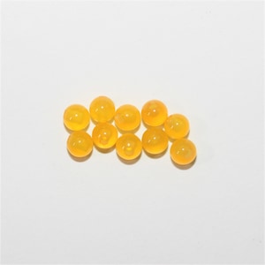 Yellow Agate Half Drilled Smooth Round 4mm.- 10 Pieces