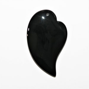 Smooth Leaf Onyx Pendant 44x27mm.