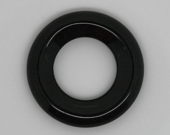 Onyx Circular Smooth Pendant 30mm