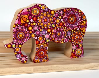 Hand-Painted Wooden Elephant – Dot Painting Art One of a Kind – Elephant Decor – Gift for Elephant Lovers – Original Artwork by Feinrosa