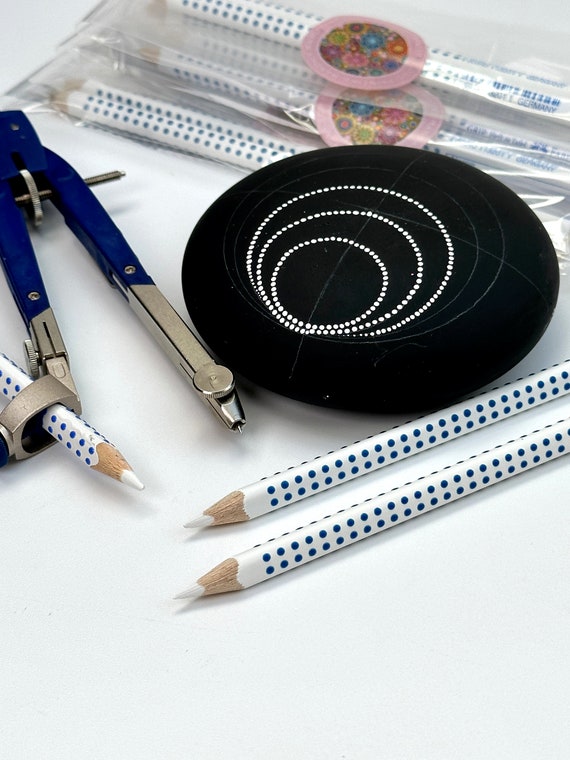 2 X White Chalk Pens for Drawing Fine Guide Lines When Dot Painting,  Pre-painting Mandala Stone Patterns 