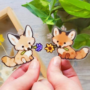 Flower Foxes Clear Sticker Set of 2 / Fennec & Red Fox Vinyl Stickers / Cute Laptop Stickers / Fox Lover Gift for her