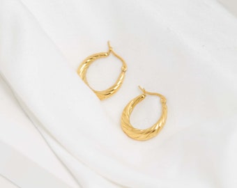 Gold Twist Rope Hoops Earrings 24mm (Pair), Twist Hoop Earring, Bold Huggie Hoop