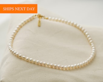 Pearl Choker - Etsy