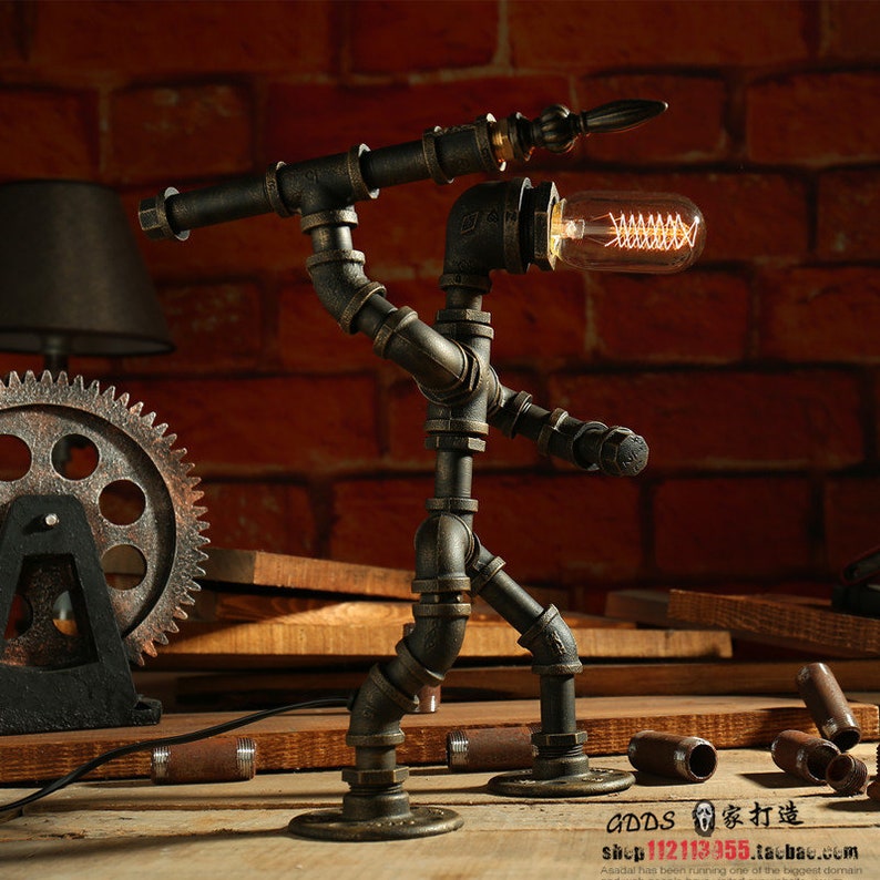 Creative Metal Craft Table Light LamppoDesign Sports Robot Desk Lamp Retro Home Decoration Lighting Gift for Man
