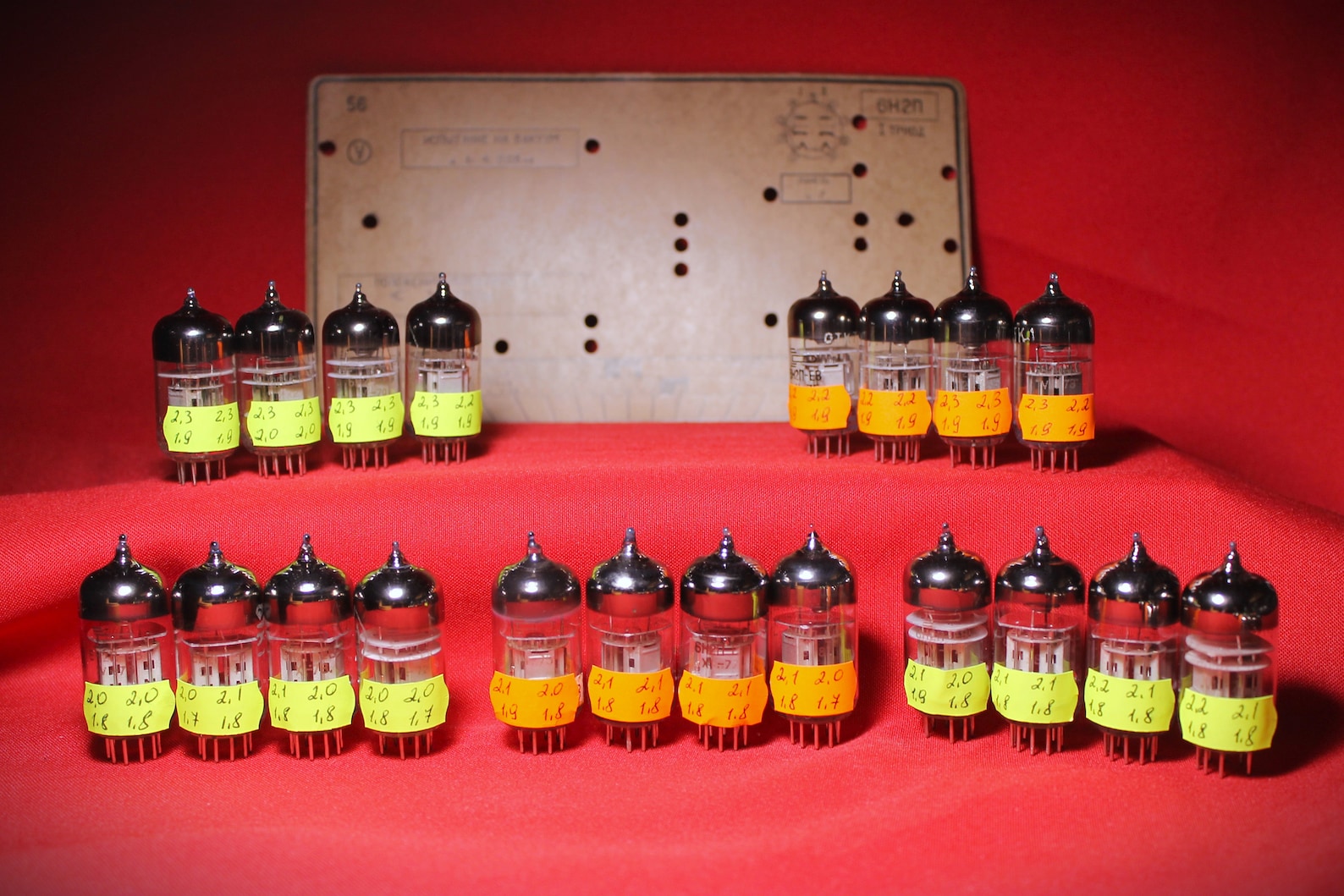 6N2P-EV Röhre NOS, Tube Amp , ECC83 , Heizung Anders