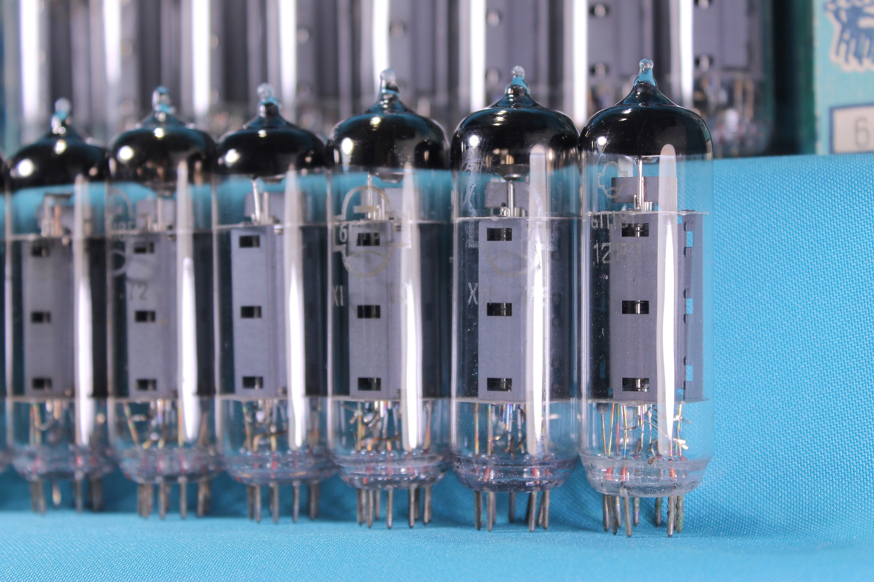 8 PCS 6P18P / 6DY5 / EL82. Vacuum Pentode Tube.reflector.hi-fi 