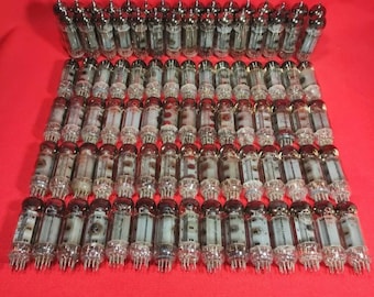 10 tubes pentode sous vide 6P14P/EL84/6BQ5. Tubes amplificateurs. Tubes militaires soviétiques. La chaîne hi-fi. Mix.Réflecteur.