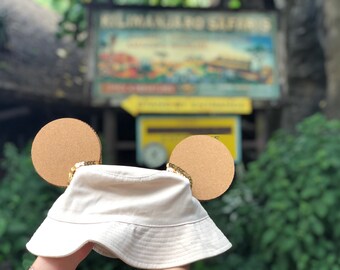 ear floppy hat