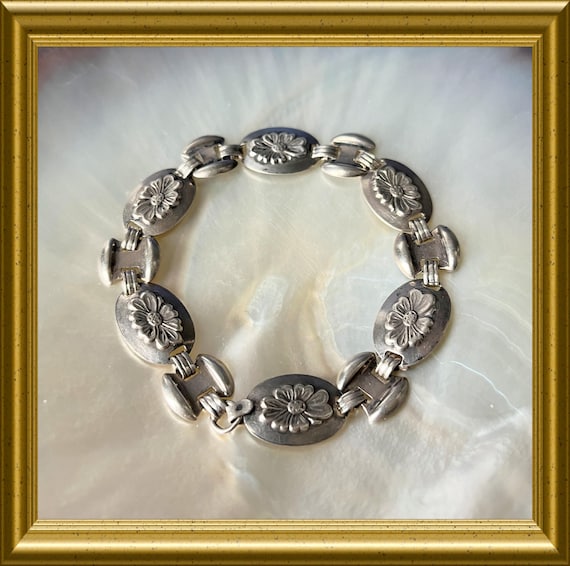 Vintage Dutch sterling silver bracelet, Sneek