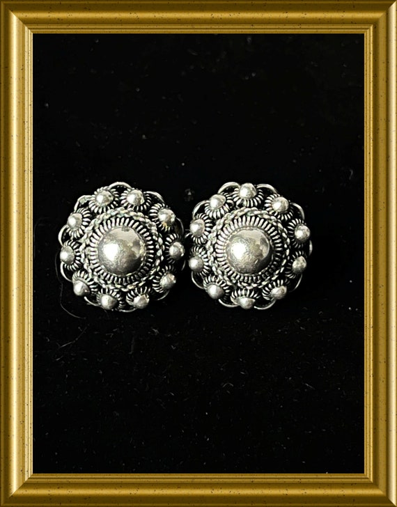 Vintage silver brooch, Zeeuwse knoop