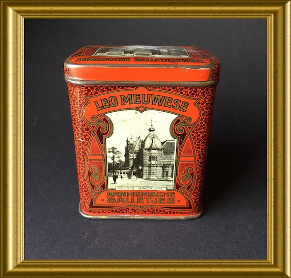 Vintage small candy tin: Arnhemse Balletjes, Leo Meuwese