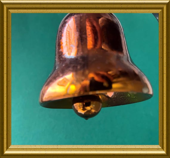 Large glass christmas ornament : christmas bell