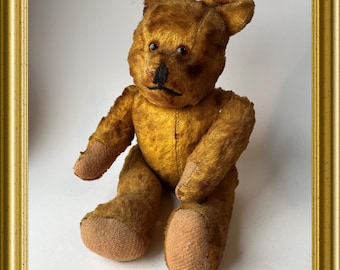 Vintage teddy bear