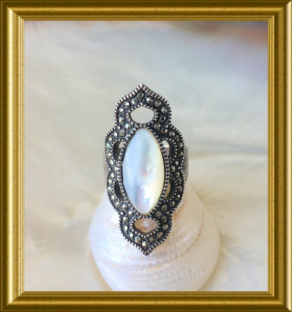 Vintage long silver ring: mother of pearl and marcasite